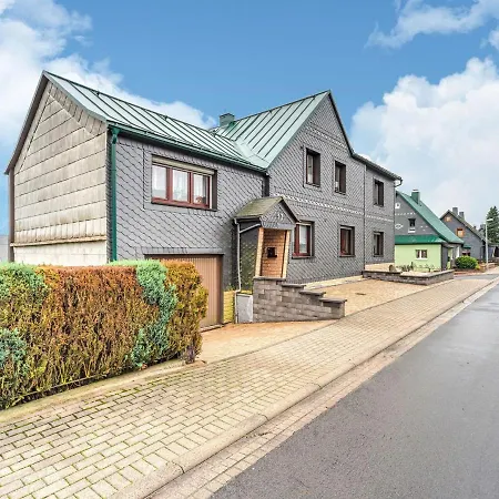 Beautiful With Garden Near Ski Area In Thuringia