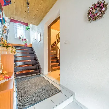 Beautiful With Garden Near Ski Area In Thuringia Apartmán